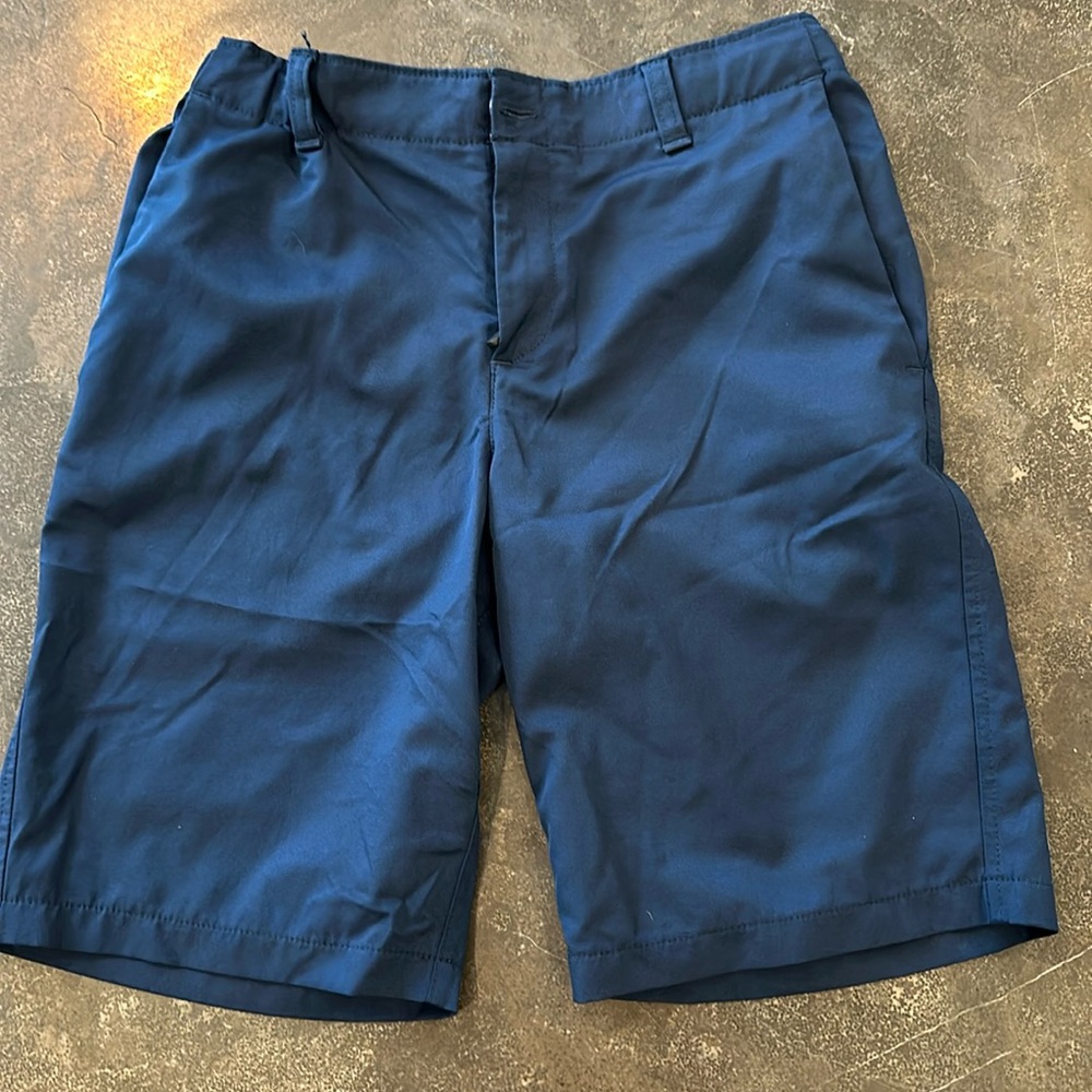Boys Under Armour Navy Blue Uniform Shorts size 14